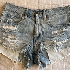 American Eagle Hi Rise Festival DistressedCut Off Denim Shorts Light Wash Size 4